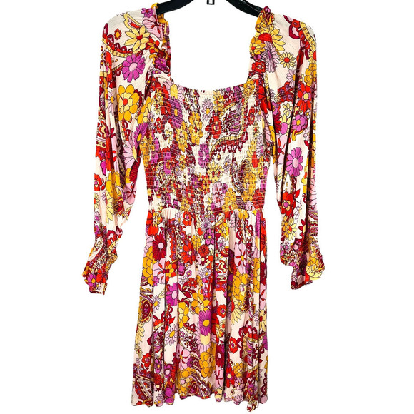 Angie NWT Juniors Floral Print Long Sleeve Smocked Bodice Fit-And-Flare Dress M - Picture 3 of 8